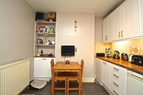 2 bedroom flat to rent, Stembridge Road, London SE20