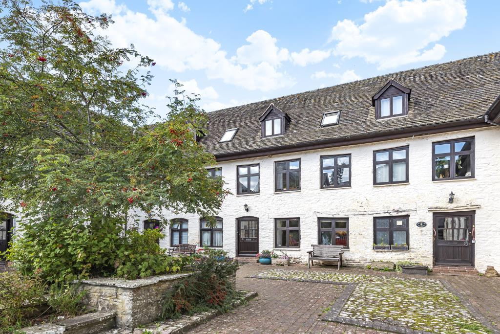 Llandefalle, Brecon, Powys, Brecon, LD3, LD3 3 bed terraced house £240,000