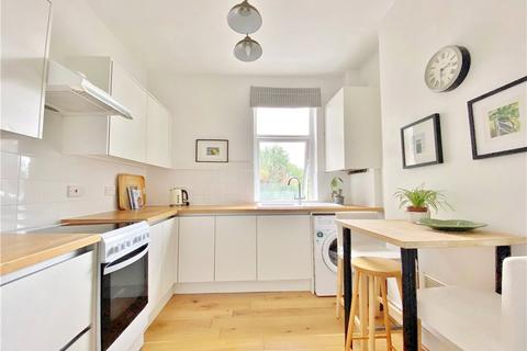 11b Heath Road, Hounslow, TW3 2NJ