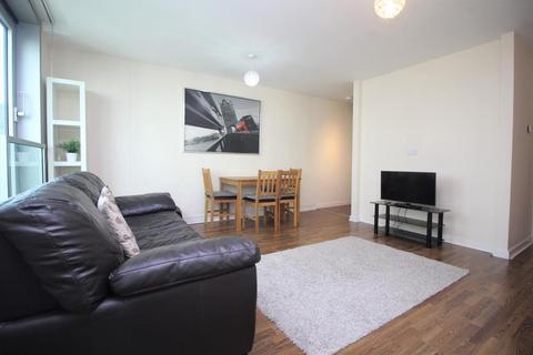 1 bedroom apartment to rent, Chelsea House, The Hub