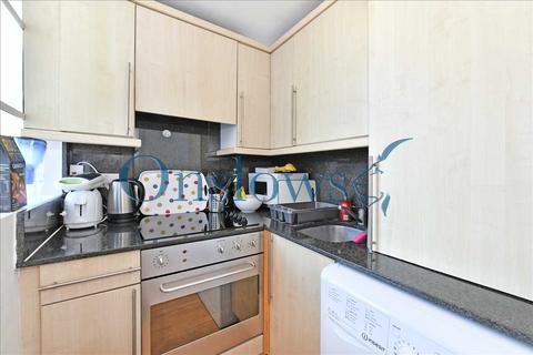 1 bedroom apartment to rent, Sloane Avenue Mansions, London