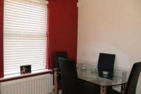 3 bedroom end of terrace house to rent - Langley