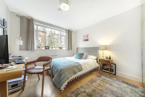 4 bedroom terraced house to rent - Loudoun Road, St. John's Wood, London, NW8
