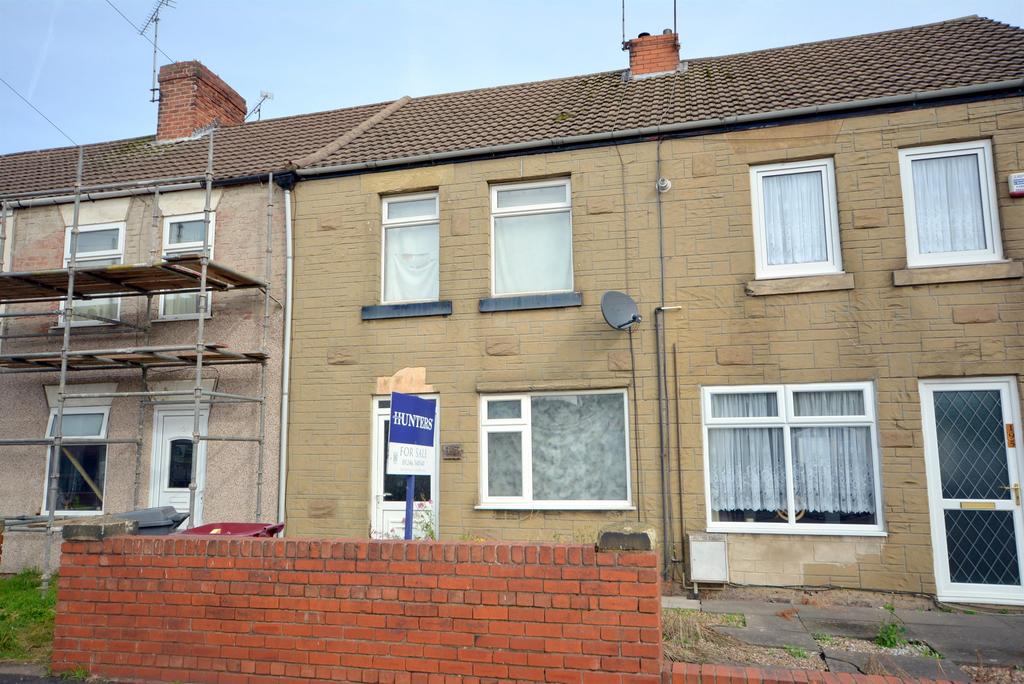 Creswell Road, Clowne, Chesterfield, S43 4LX 2 bed terraced house £68,500