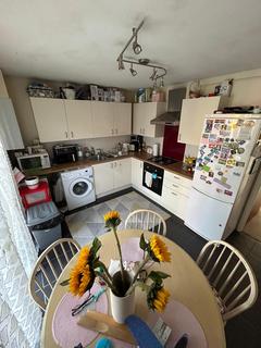 2 bedroom terraced house to rent, The Meadows, Gillingham SP8