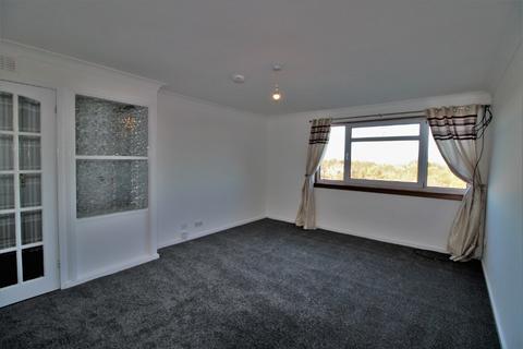 2 bedroom flat to rent, Gairloch Crescent, Redding, FK2