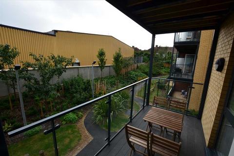 3 bedroom apartment to rent, Arrandene Apartments, Silverworks Close, Colindale