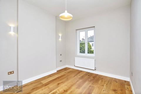 2 bedroom apartment to rent, Belsize Park Gardens, Belsize Park, London, NW3
