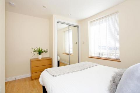 2 bedroom flat to rent, Great Northern Road, Floor Left, AB24