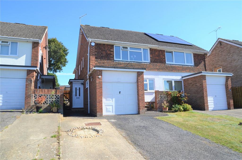 Curlew Drive, Tilehurst, Reading, Berkshire, RG31 3 bed semidetached