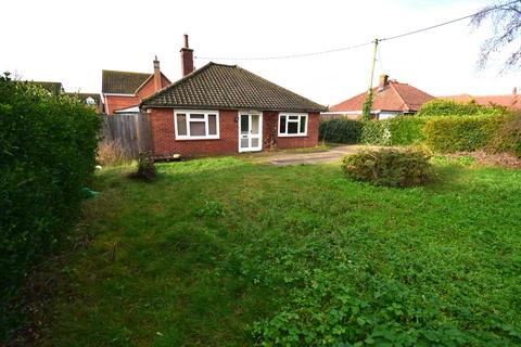 3 bedroom detached bungalow for sale, Leiston Road,Aldeburgh,IP15 5PR