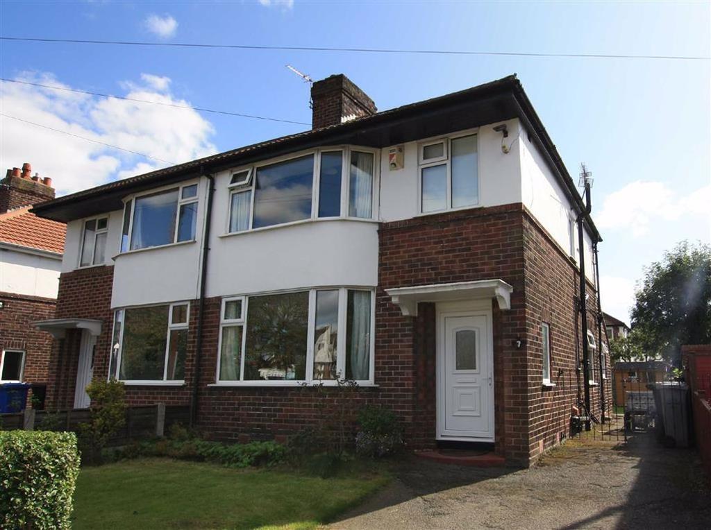 Carrington Lane, Sale 3 bed semidetached house £290,000