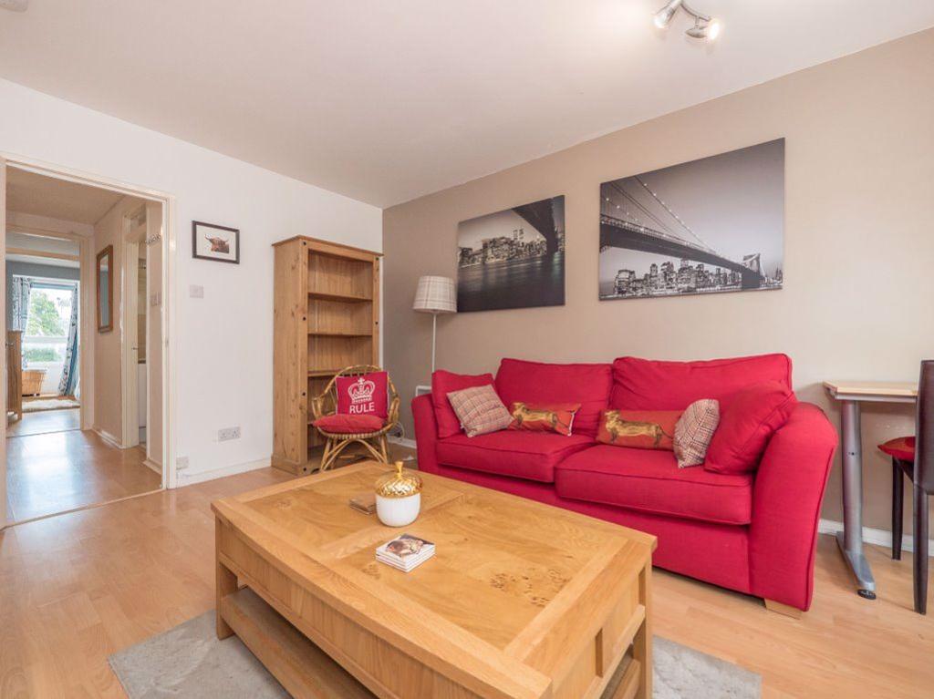 easter-road-leith-eh6-8jw-2-bed-flat-945-pcm-218-pw