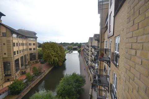 3 bedroom apartment to rent, Riverside House,  Fobney Street,  RG1