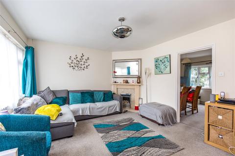 7 Holland Road, Oxted, RH8 9AU