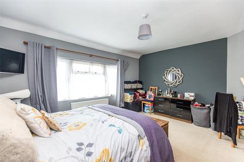 7 Holland Road, Oxted, RH8 9AU