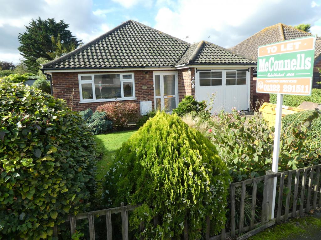Alfred Road, Hawley, Dartford DA2 2 bed bungalow £1,300 pcm (£300 pw)