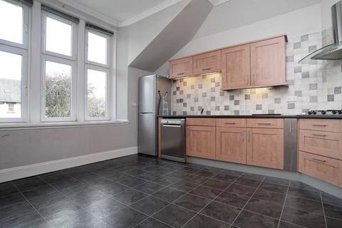 3 bedroom apartment to rent, Gryffe Road, Kilmacolm