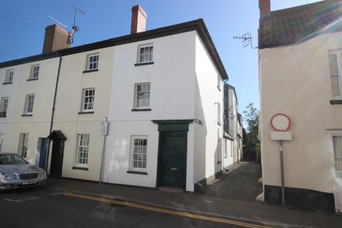 3 bedroom townhouse to rent, St Mary's Street, Monmouth, NP25
