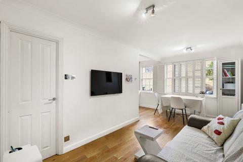 1 bedroom flat to rent, Moscow Road, London