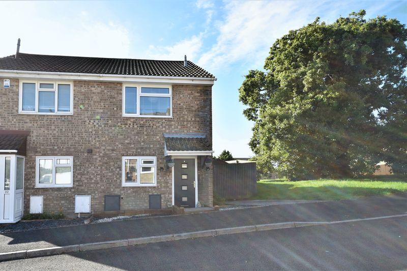 31 Forest View, Talbot Green, CF72 8RD 2 bed semidetached house £154,000