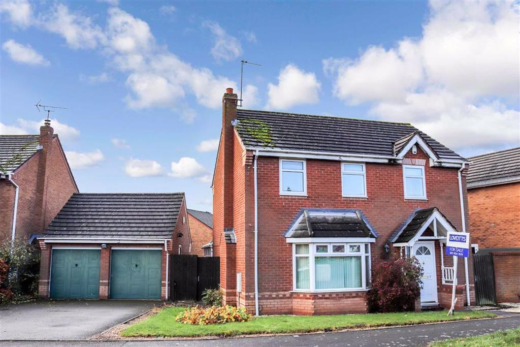 Charlecote Walk, Maple Park, Nuneaton 4 bed detached house £250,000