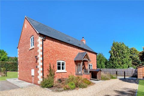 3 bedroom detached house to rent, Elmley Road, Ashton-under-Hill, Evesham, Worcestershire, WR11