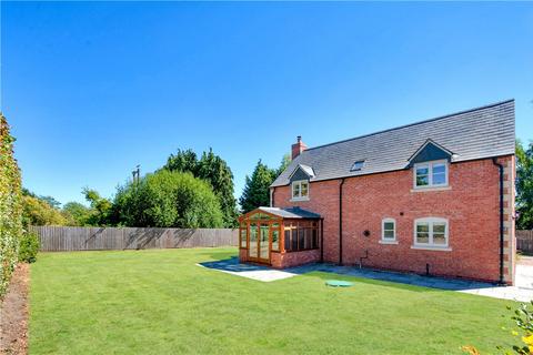 3 bedroom detached house to rent, Elmley Road, Ashton-under-Hill, Evesham, Worcestershire, WR11