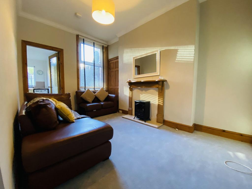 18 Rotchell Road, Dumfries, DG2 7 SW - Braidwoods S