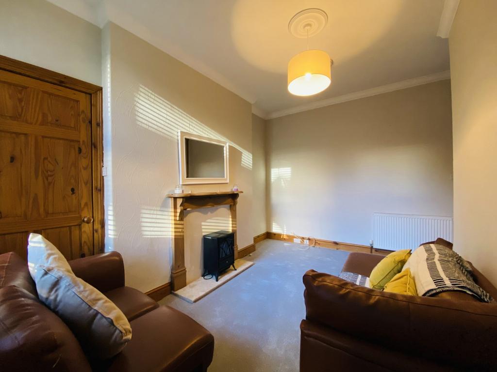 18 Rotchell Road, Dumfries, DG2 7 SW - Braidwoods S