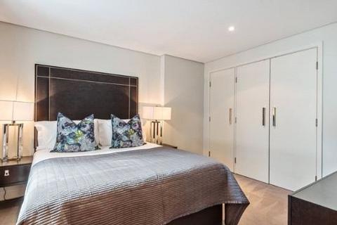 3 bedroom flat to rent, Merchant Square East, London