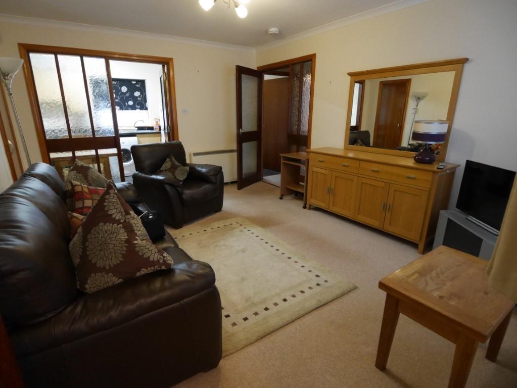 4 Howat Terrace, Dumfries, DG2 7 DD - Braidwoods So