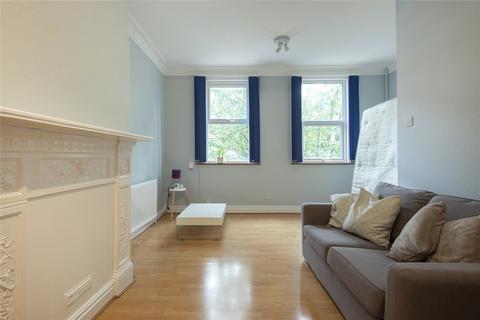 Studio to rent, Roman Road, Bethnal Green, London, E2