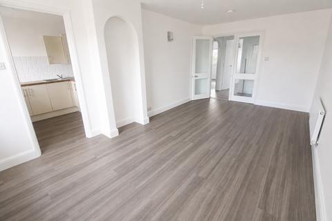 2 bedroom flat to rent, Grilse Close, Edmonton