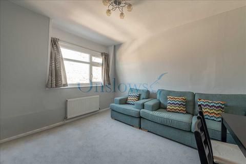 2 bedroom apartment to rent, Warwick Gardens, London