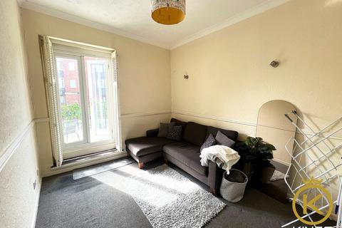 2 bedroom flat to rent, Clarendon Road, Southsea