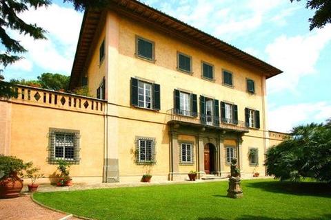 10 bedroom villa - Pisa, Tuscany
