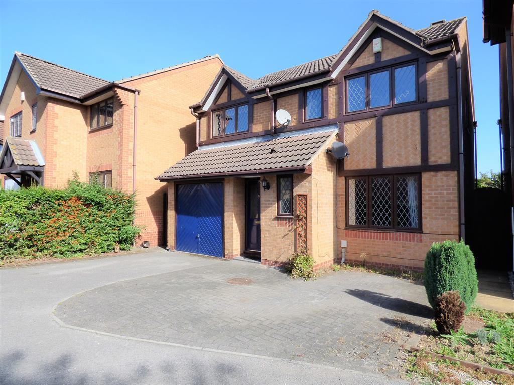 Chester Ave, Beverley, HU17 8UX 4 bed detached house £270,000