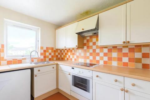 Isle Of Dogs, Mudchute, Canary Wharf E14