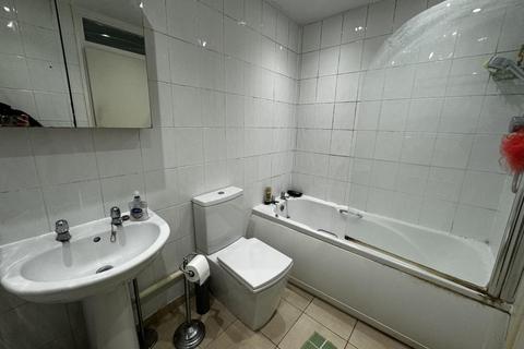 1 bedroom in a house share to rent, Harefields,  Cutteslowe,  OX2