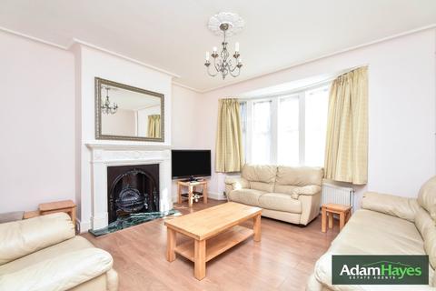 4 bedroom semi-detached house to rent - Cissbury Ring South, Woodside Park, N12
