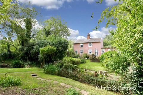 Rose Cottage Pin Mill 4 Bed Cottage 600 000
