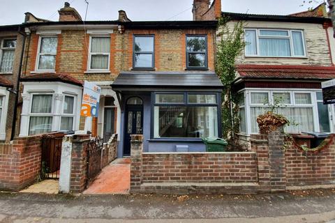 undefined, Brookscroft Road, Walthamstow, E17
