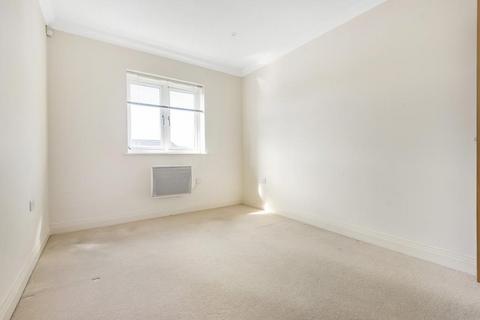 2 bedroom apartment to rent, Surbiton,  Surrey,  KT5