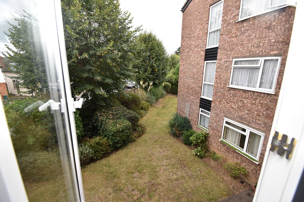 Eisenhower House, Vicarage Road, Hampton Wick, Kingston upon Thames KT1