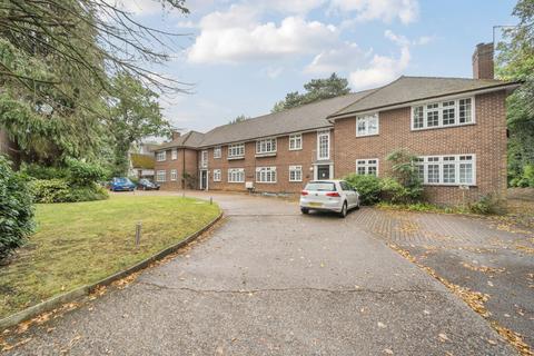 2 bedroom apartment for sale, Russettings, Westfield Park, Pinner