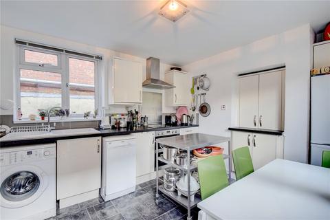 2 bedroom flat for sale - Station Road, Petersfield, Hampshire