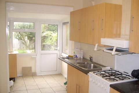 undefined, Basildon Avenue, Ilford