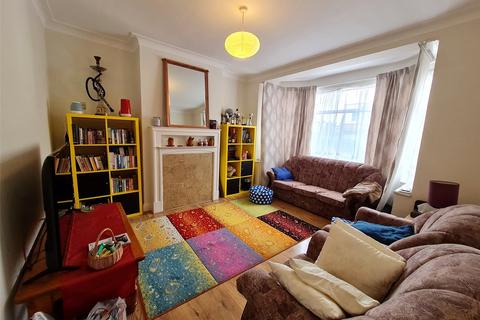 9 Park Close, London, NW10 7DY