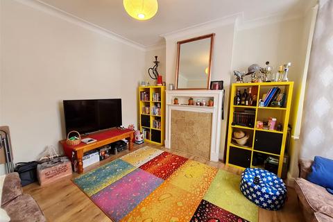 9 Park Close, London, NW10 7DY